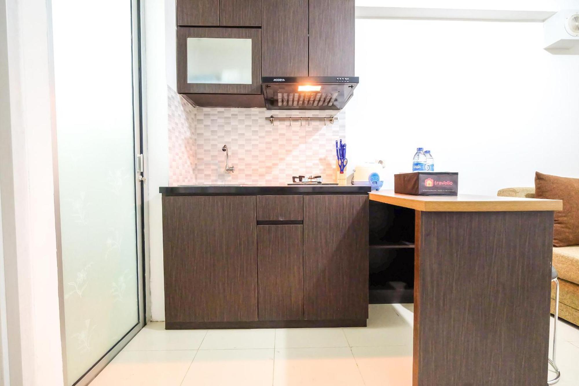 Apartemen View 2br At Bassura By Travelio Jakarta